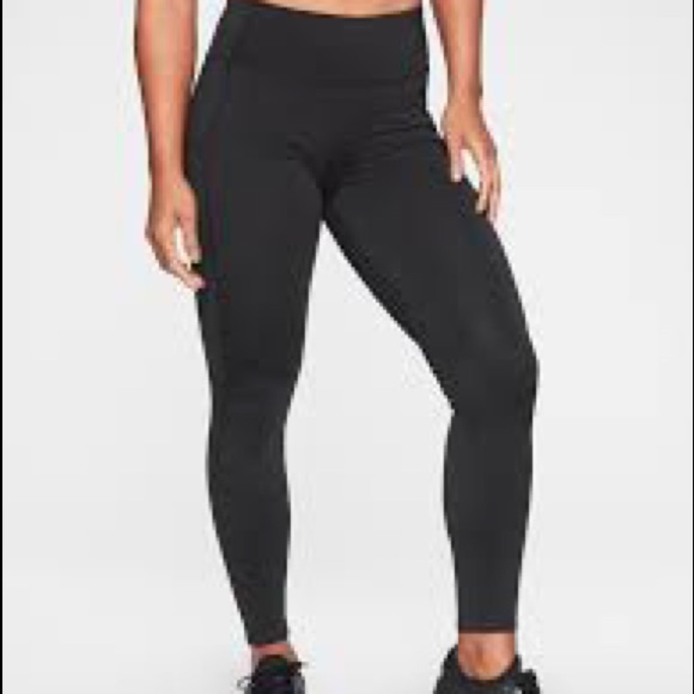 2X Athleta Plus Size Black Contender Tight